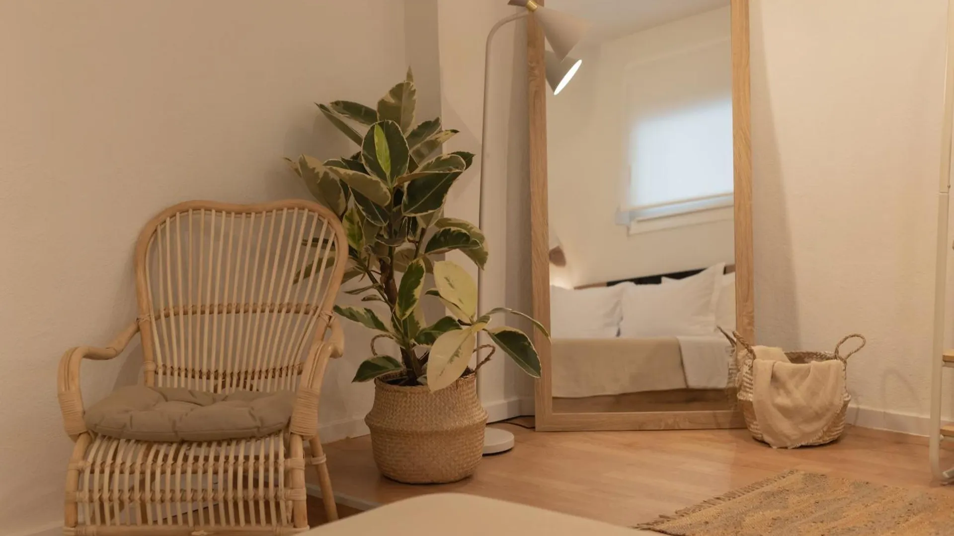 The Cozy Nest Apartment In The City Center 테살로니키